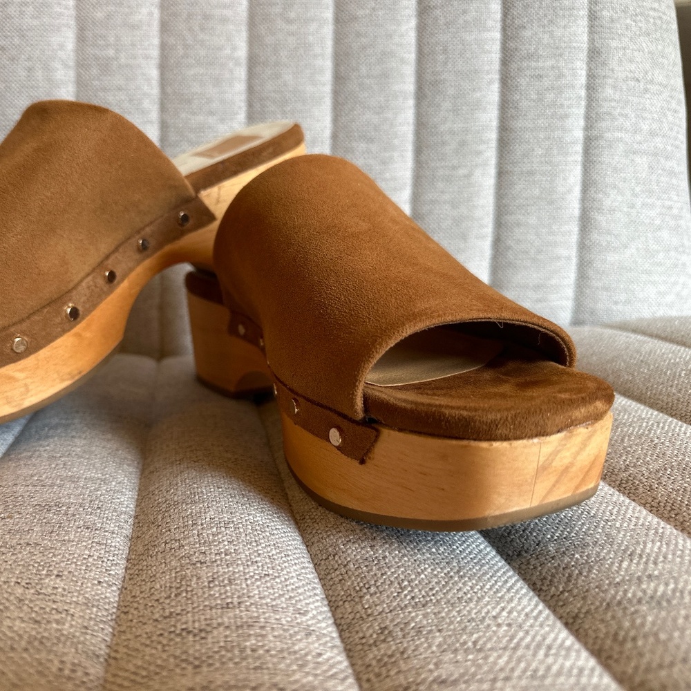 Dolce Vita Dorado Wood Sandal